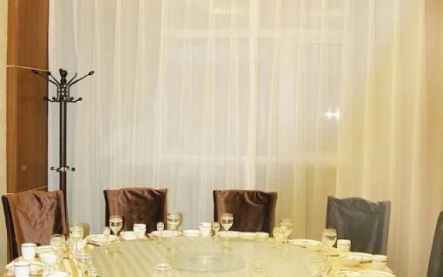 Xiangjiang Hotel