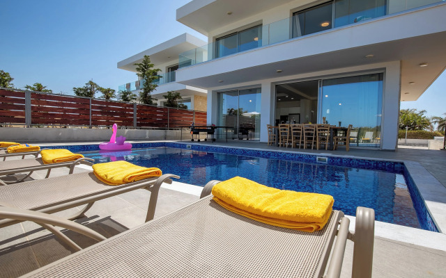 Sea Point Villas Coral Bay