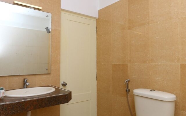 Hotel Planet Grande by OYO Rooms