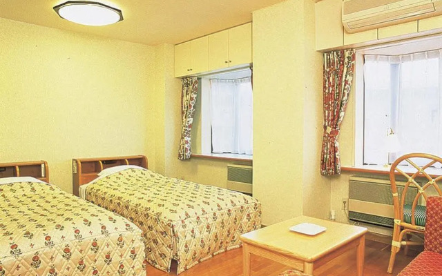B & B Pension Hakone