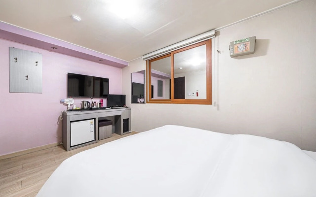 Pocheon Social Hotel