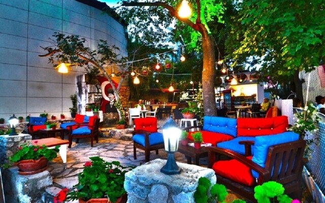 Mico Otel Restaurant