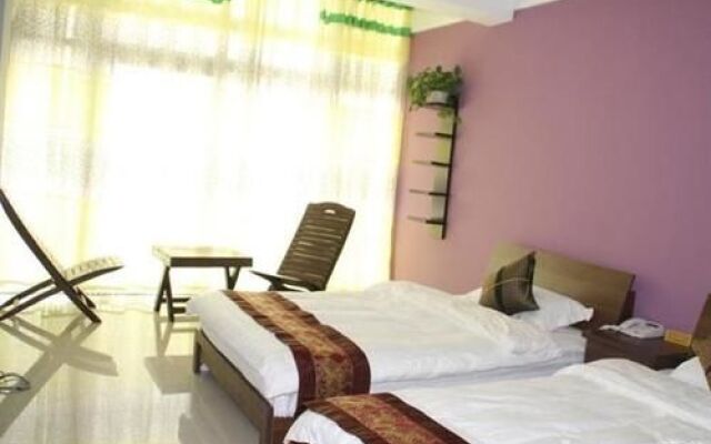 Xishuangbanna Elephanthome Hotel