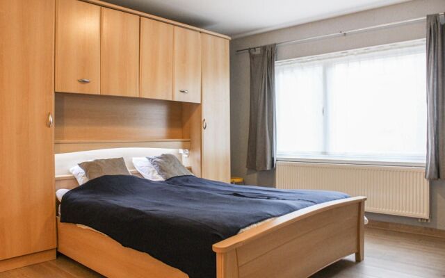 Beautiful Apartment in Oostende With 3 Bedrooms and Wifi