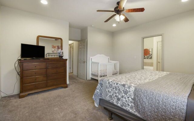 Rest Nest in the Heart of Ozark's Nature!