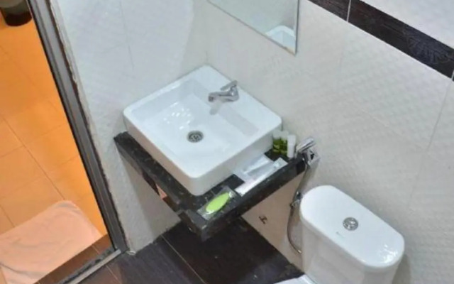 Hotel Double Star Klang