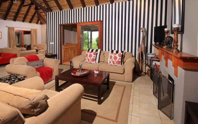 Thatchwood Country Lodge