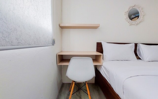 Homey Studio At Bintaro Icon Apartment
