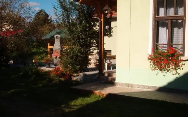 Szentkút Patak Szálló