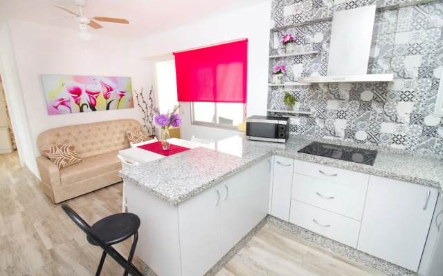 Modish 3 bedroom Apartment in Malaga by La RecepciÃ³n