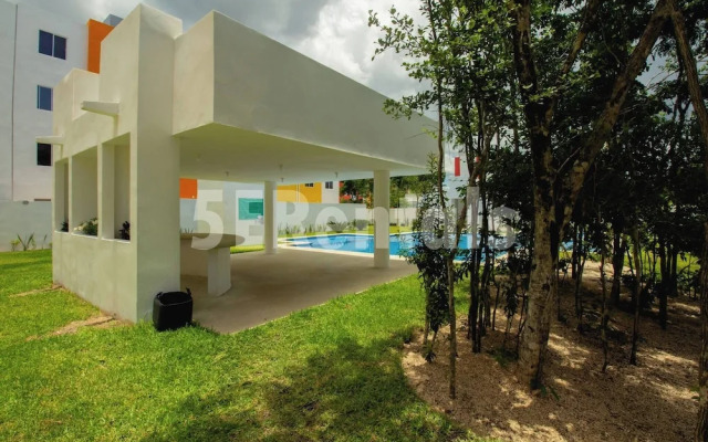 Apartment With Pool In Playa Del Carmen