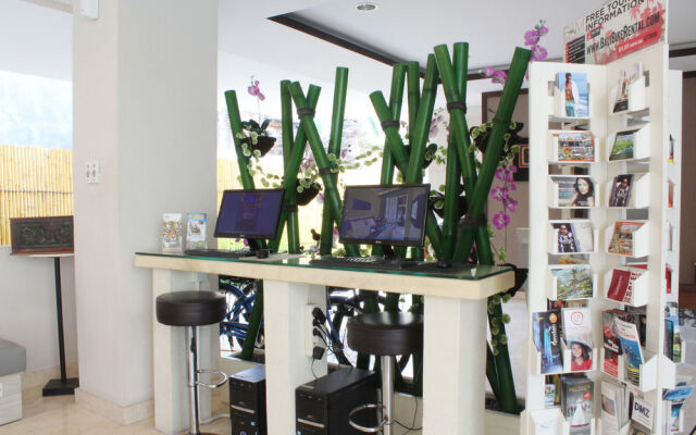 Airy Legian Benesari 2 Kuta Bali