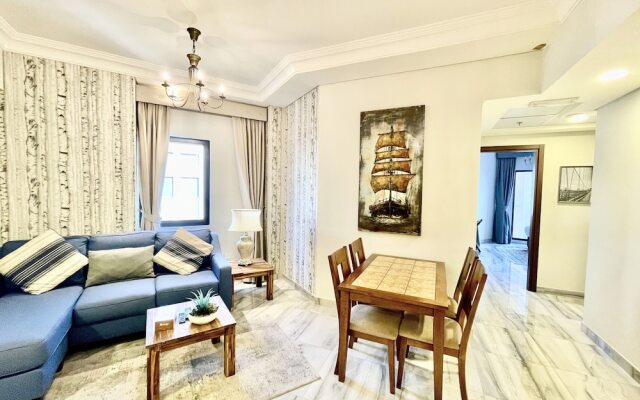 Marbella Executive 2 Bedrooms Balcony