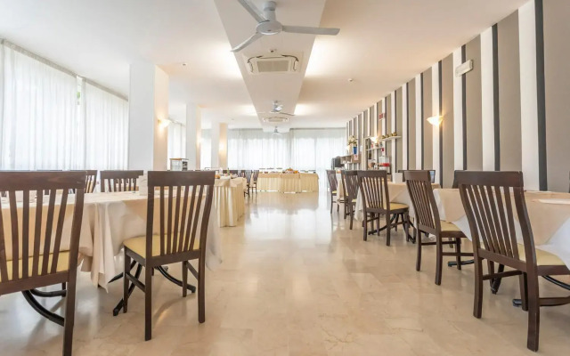 Hotel Cormoran