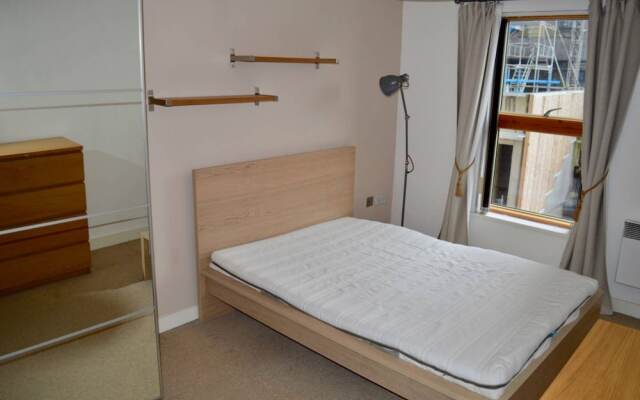 Comfortable 2 Bedroom Apartment in Manchester