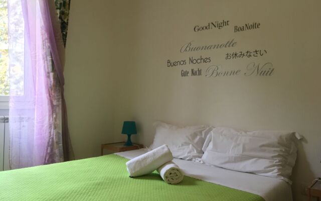 Giuly GuestHouse