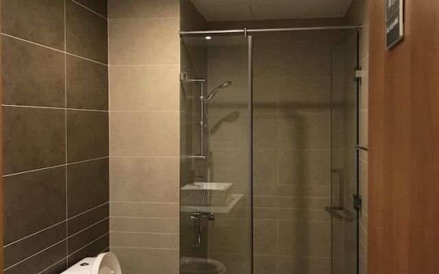 Jenny's Home in Sunrise City Building W3