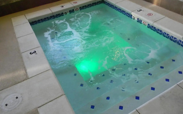 Guesthouse Inn Suites D