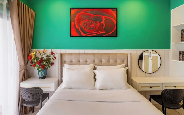 Otis Soho Saigon Balcony Apartment