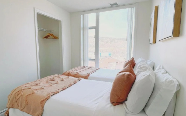 Sunset Oasis Kelowna