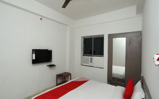 OYO 30698 Hari Om Guest House