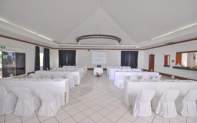 Mision Colima Hotel