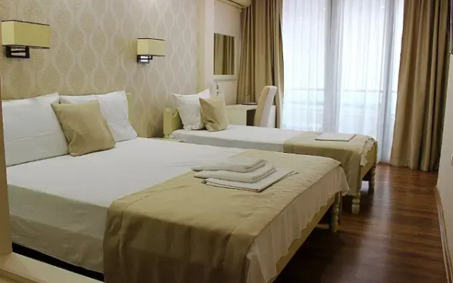 Hotel Sirena Marta