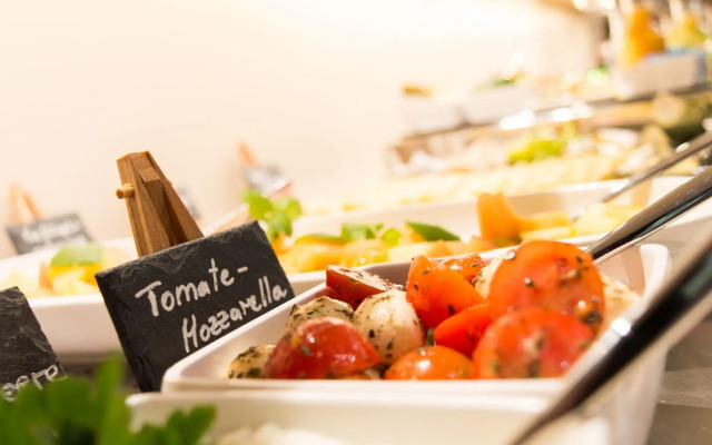 Ramada Hotel & Suites Vienna