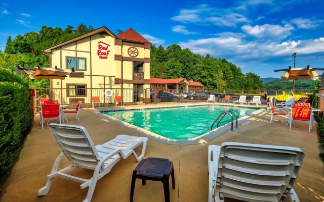 Super 8 by Wyndham Helen