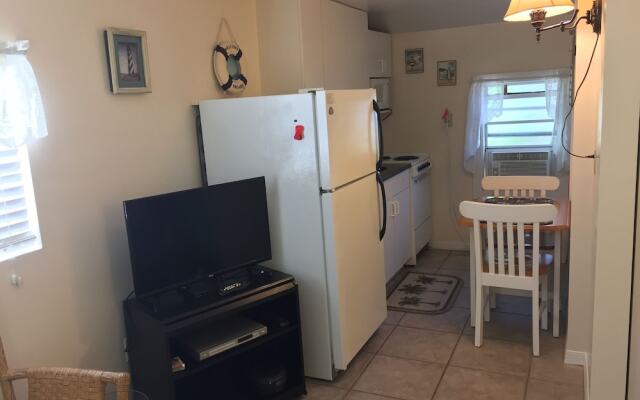 Englewood Lighthouse Resort