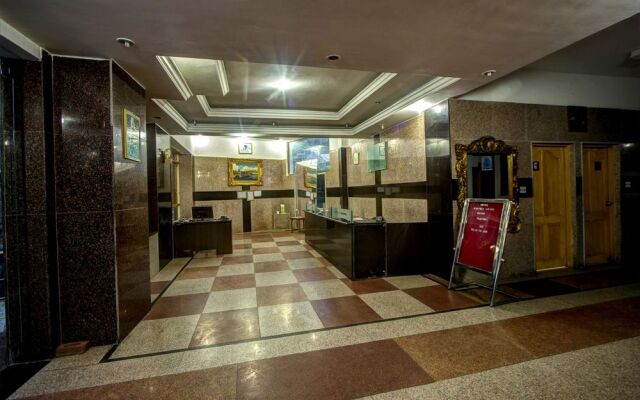 Hotel Kalinga Grand