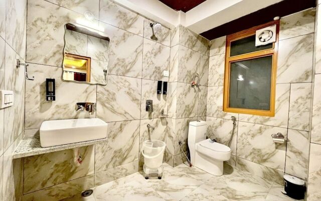 Manali Outdoor Retreat by Sheosante