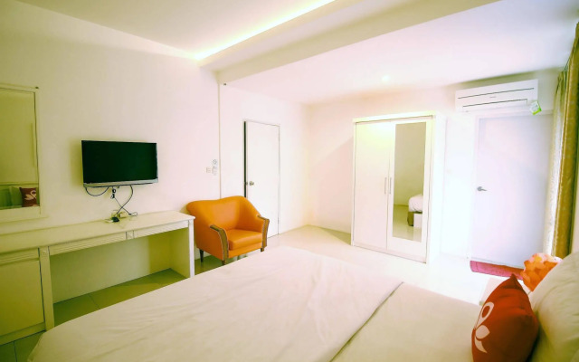 ZEN Rooms Dipati Ukur