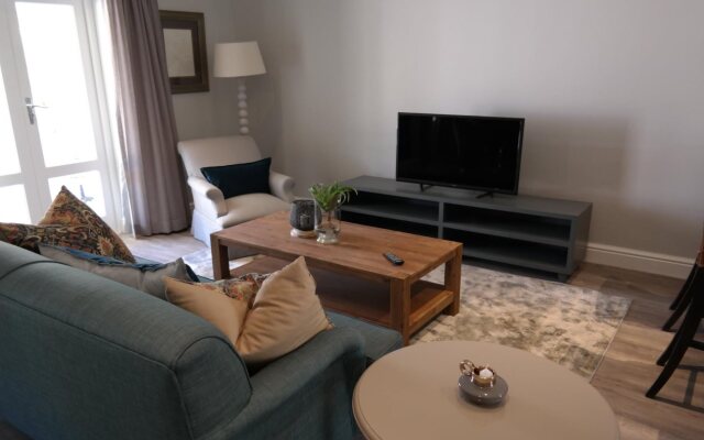 Quartet Hotel and Garden Suites