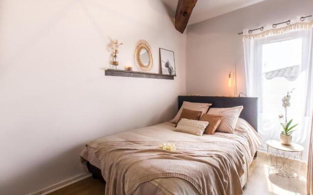 Parking Privé - Spacieux T2 en Hyper centre