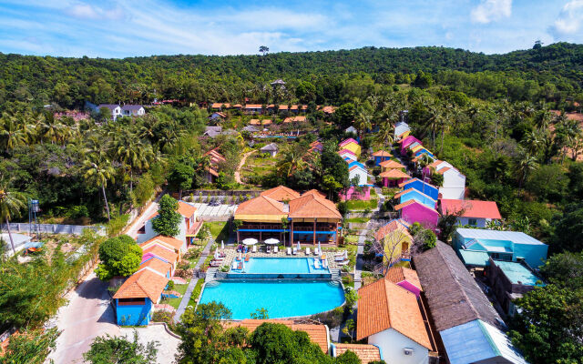 Hillside Village Resort