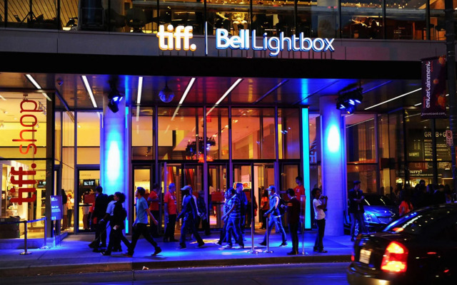 Velvet Stays – CN Tower and Convention Center
