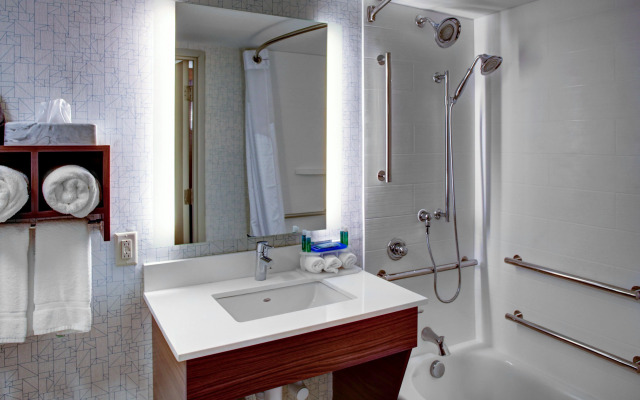 Holiday Inn Express Richmond-Mechanicsville by IHG