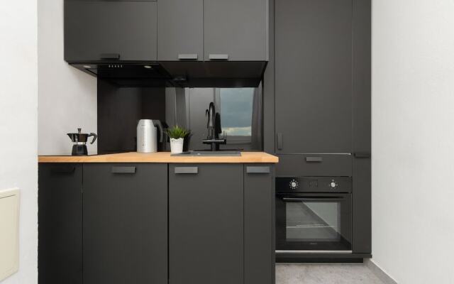 Apartment 1 km to Old Town by Renters
