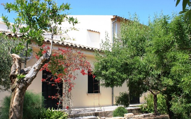 Mallorcan Style Furnished Villa with Private Pool near Buger