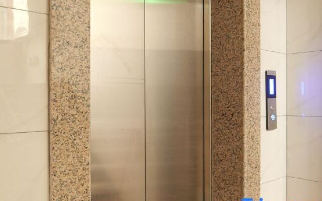 Yongzhou Yunxuan Hotel (Wanda Central Hospital)
