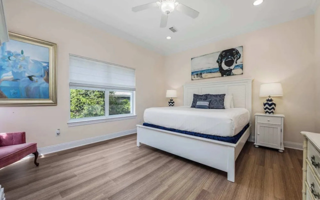 Private Beach & Community Pool