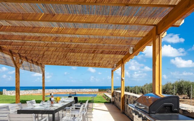 Villa Red Sunset by Estia