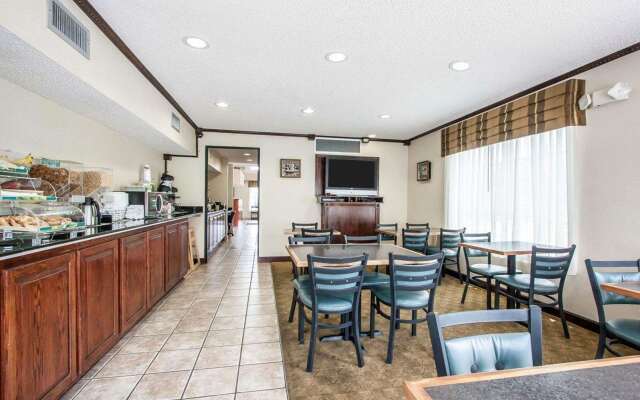 Quality Inn Savannah South