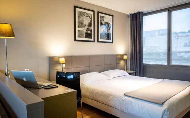 Dock Ouest Residence