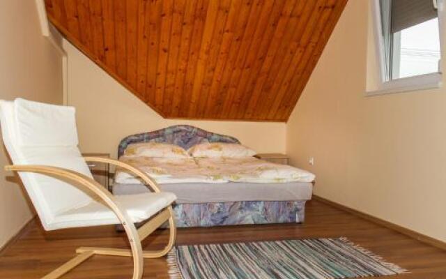 Holiday Home Balaton H453.1