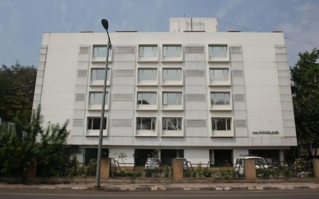 Hotel Woodland