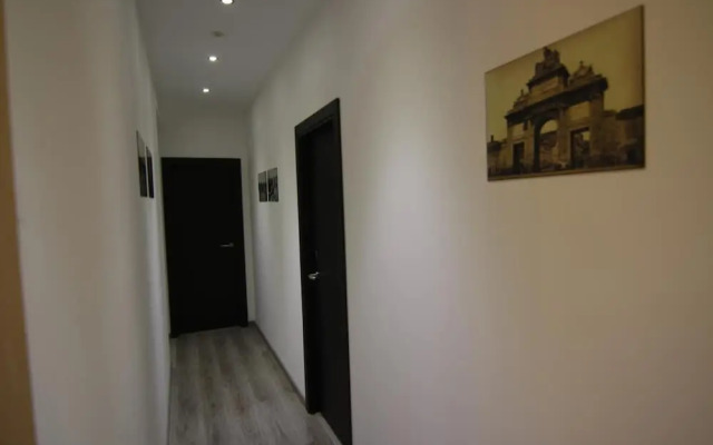 Hostal MH Fuencarral