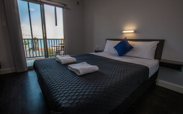 Beadon Bay Hotel – Guest Rooms – Onslow