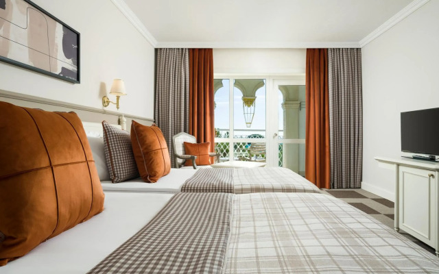 Mövenpick Hotel Amsterdam City Centre
